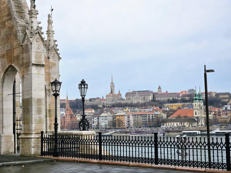 Pest - Downtown gems, panorama at Parliament