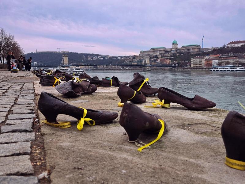Pest - Downtown gems, shoes memorial