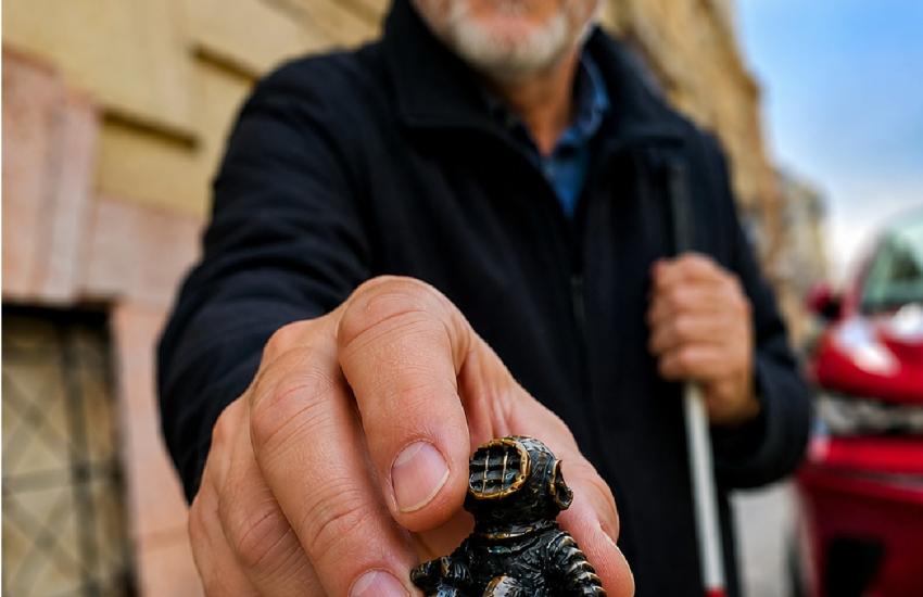 Budapest Unseen: A Sensory City Walk for Visually Impaired
